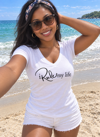 I Rule My Life V Neck Signature T-Shirt - White